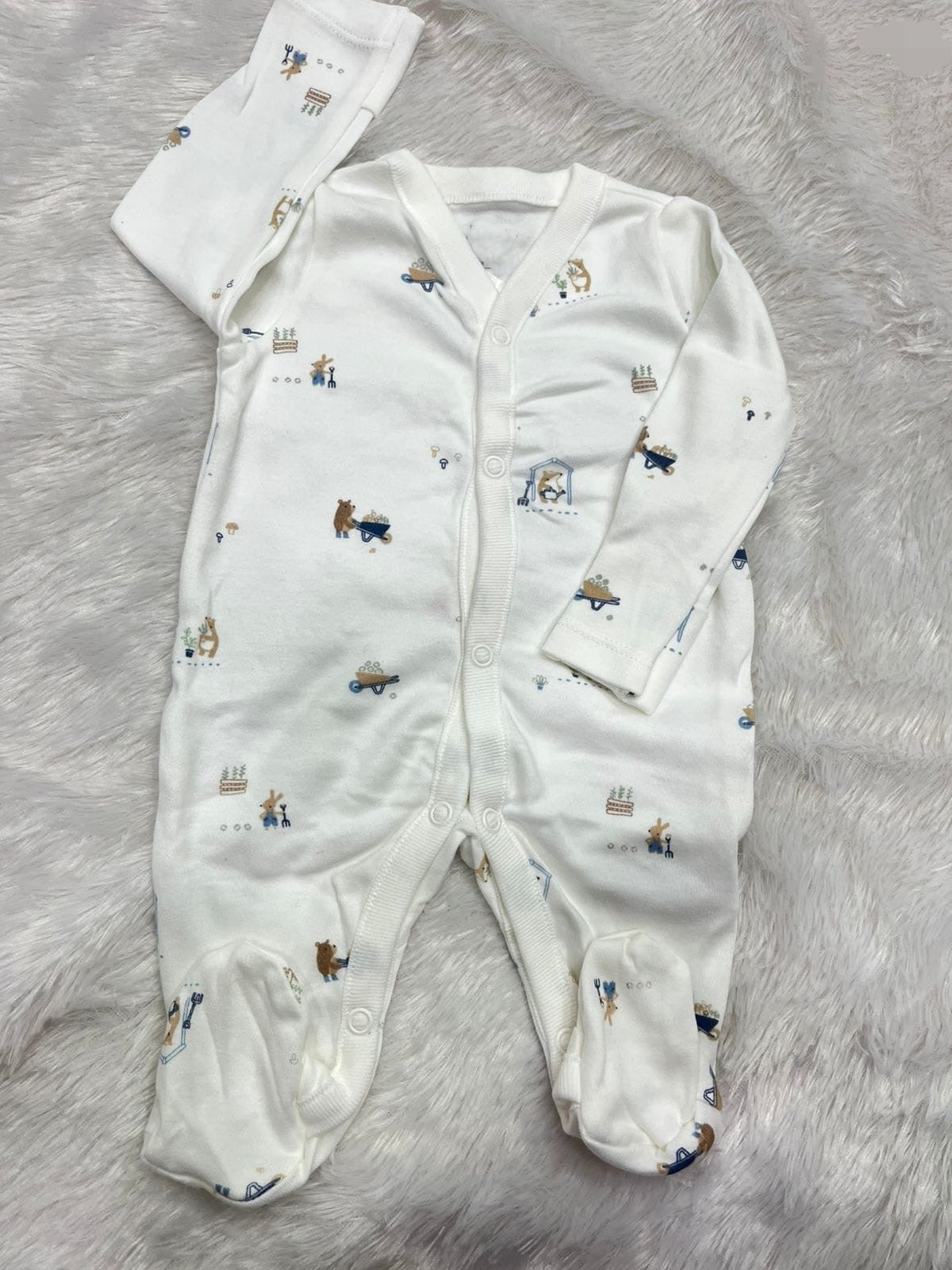 Pretty white Rompers