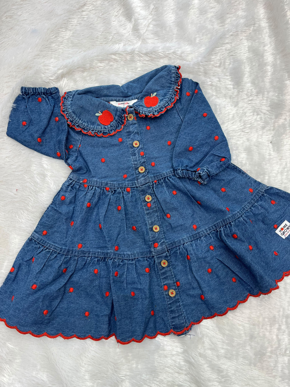 Denim Beauty 🍎