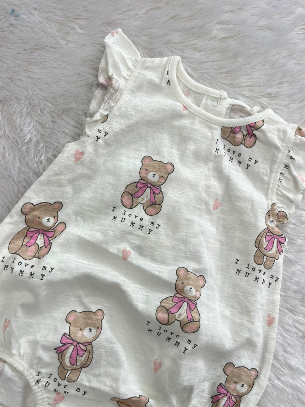 I love mummy onesie