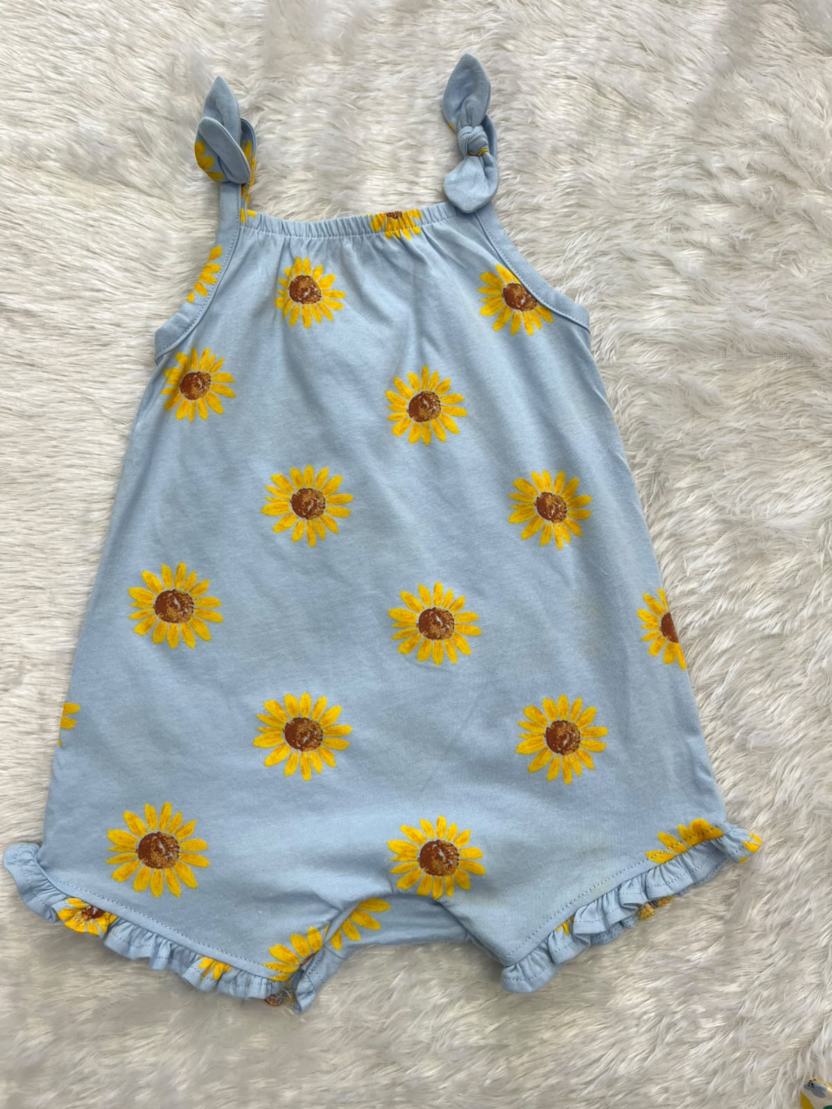 Sunflowers in blue