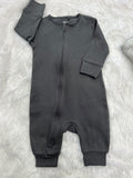 Black ribbed