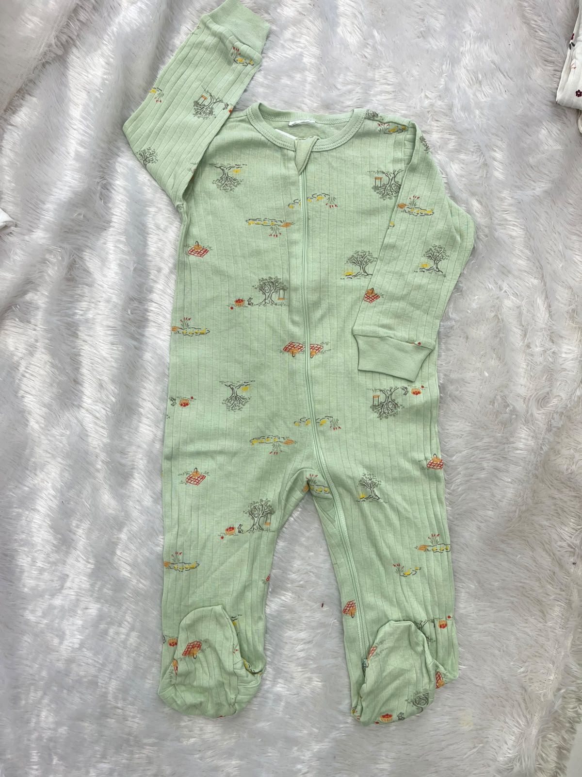Pastel green Zipper Romper