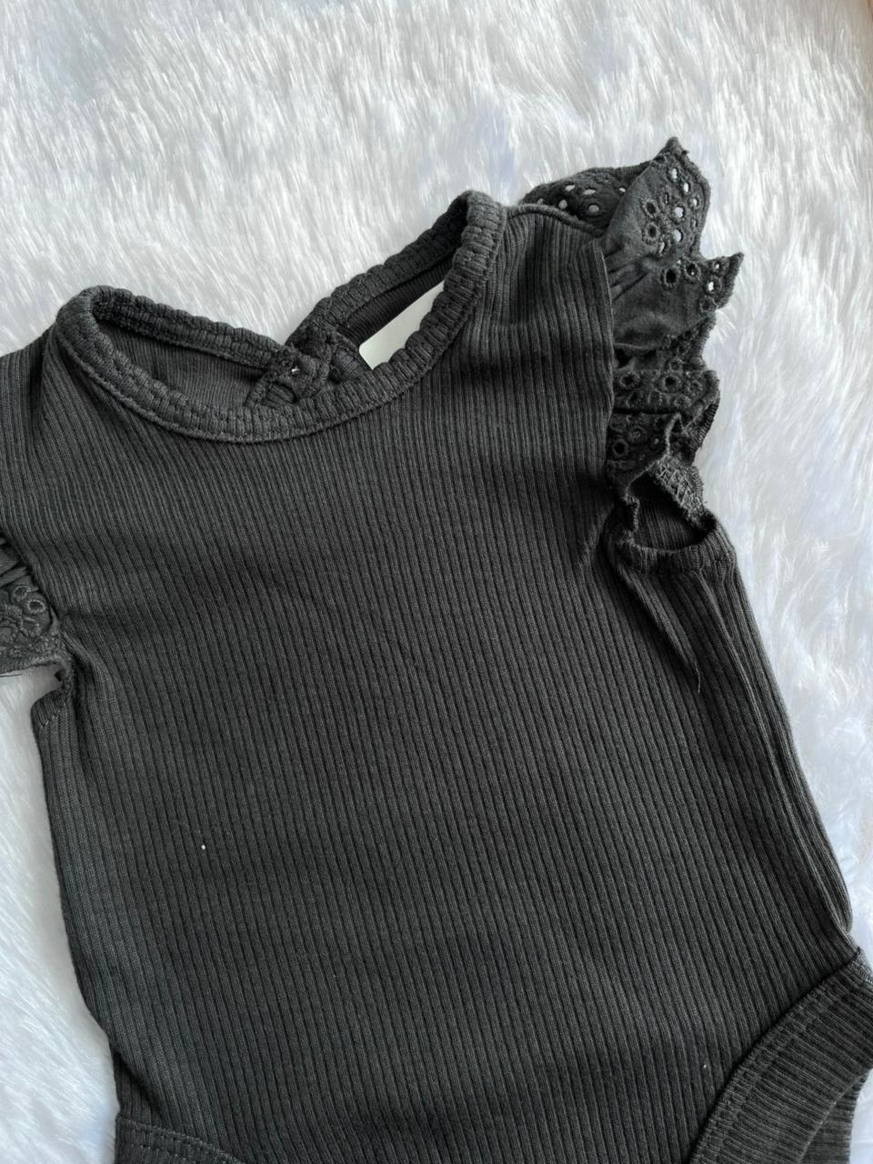 BLACK BEAUTY