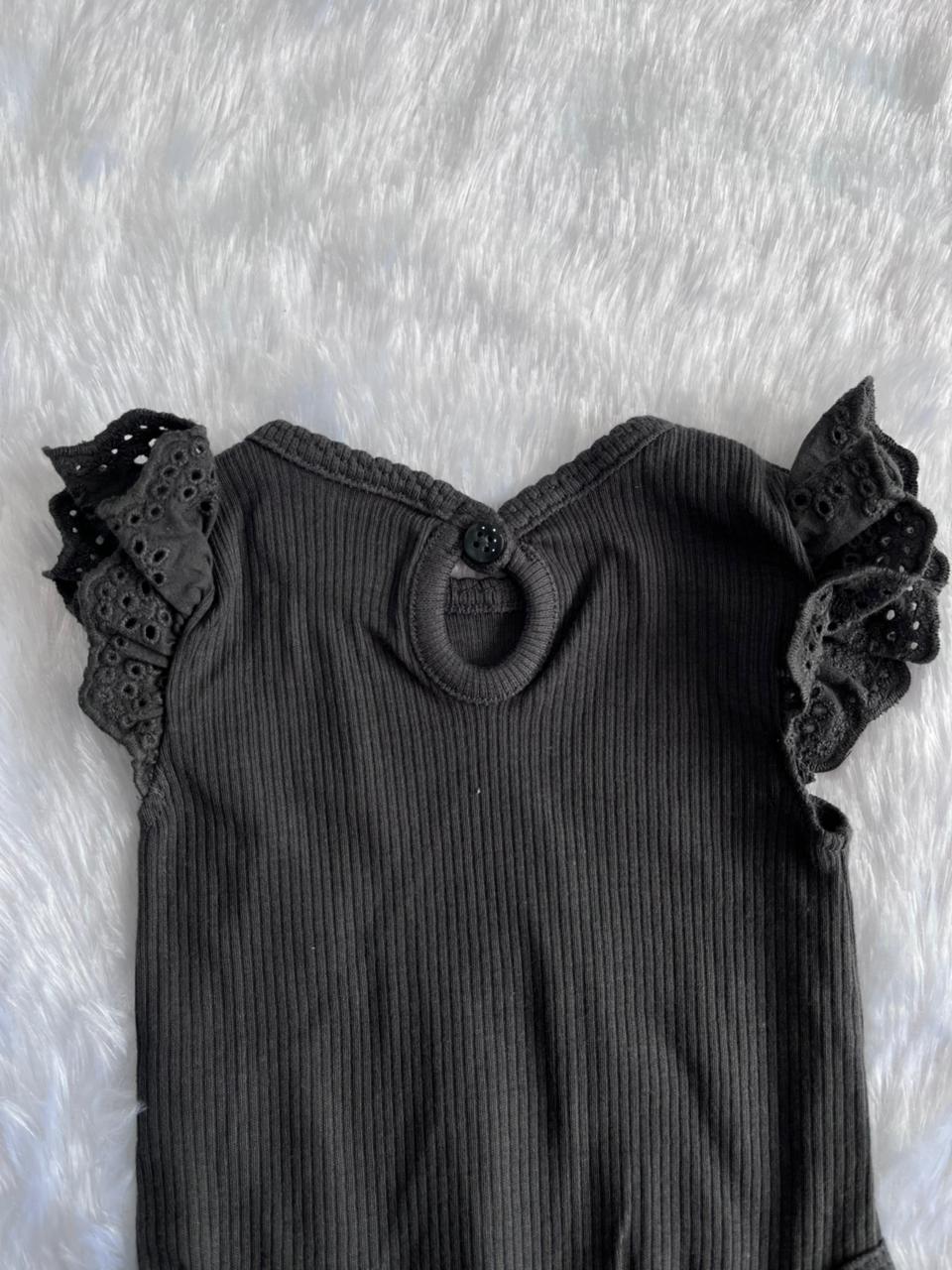 BLACK BEAUTY