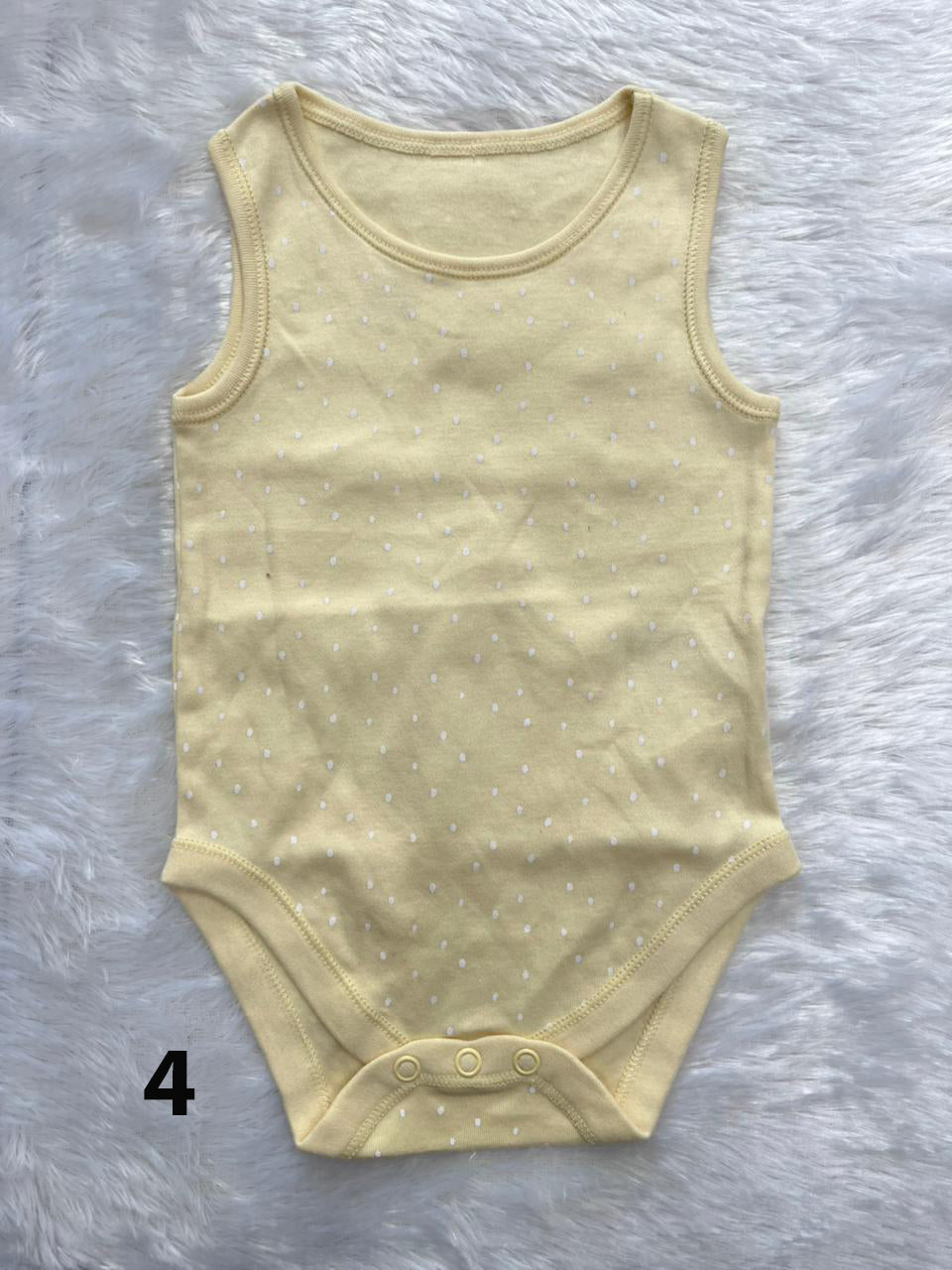 3-6 MONTH ONESIE-1237