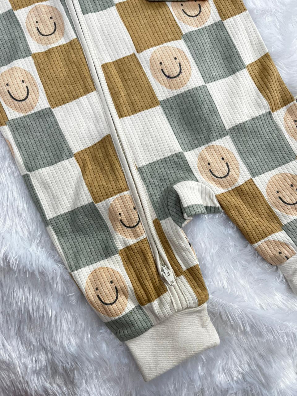 SMILEY ROMPER-302