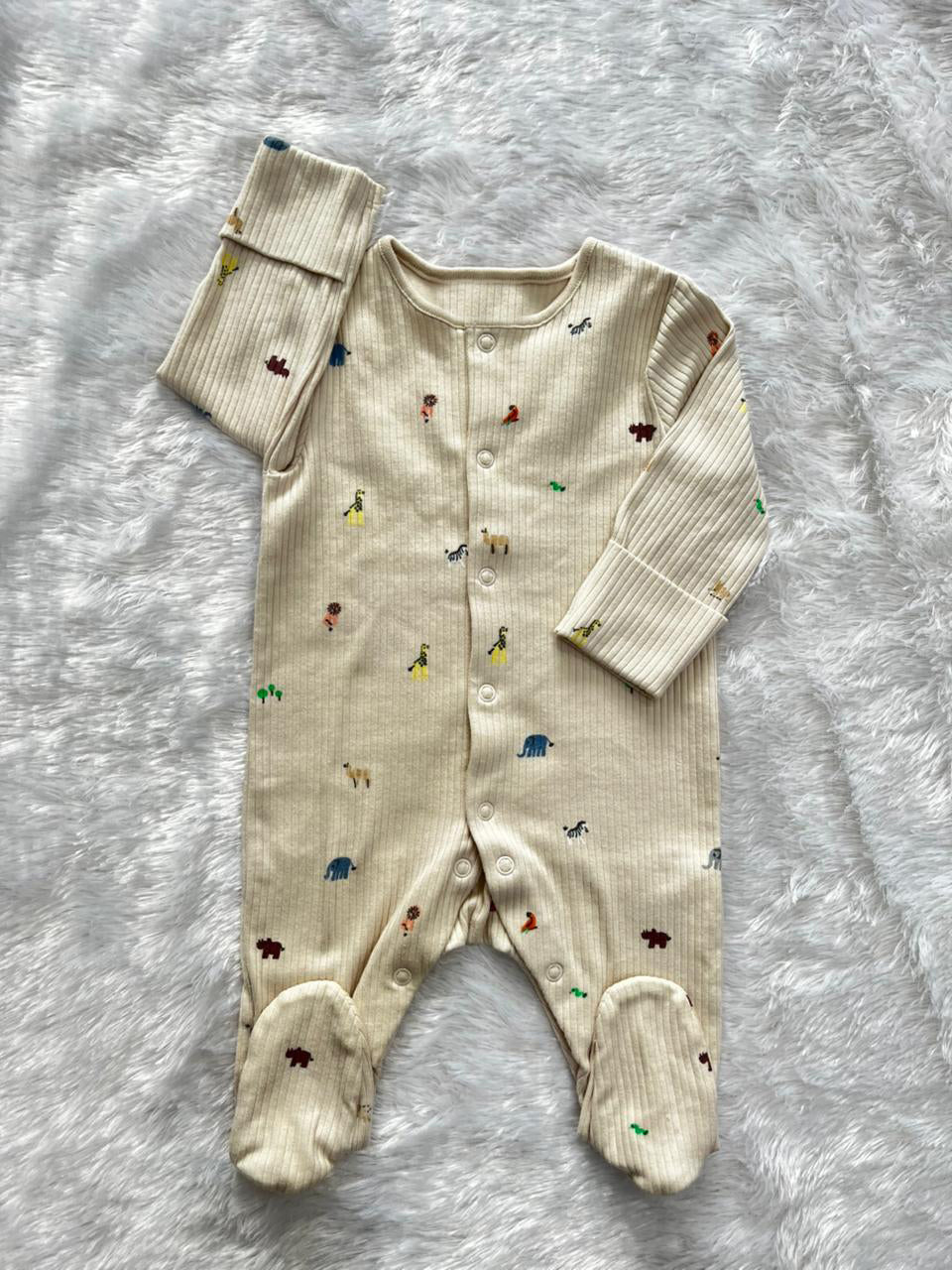 RIIBED BEIGE ROMPER
