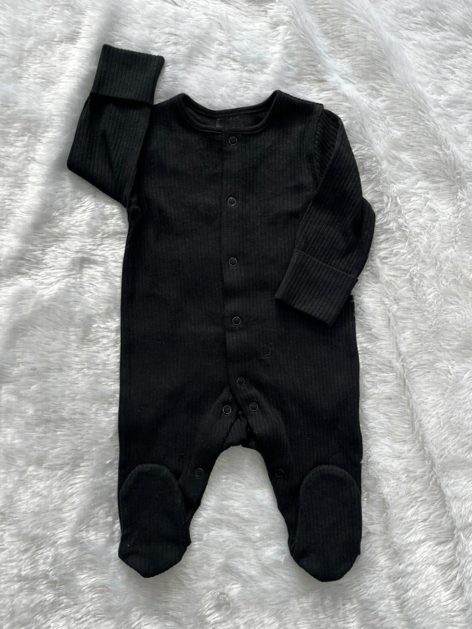 PURE BLACK ROMPER