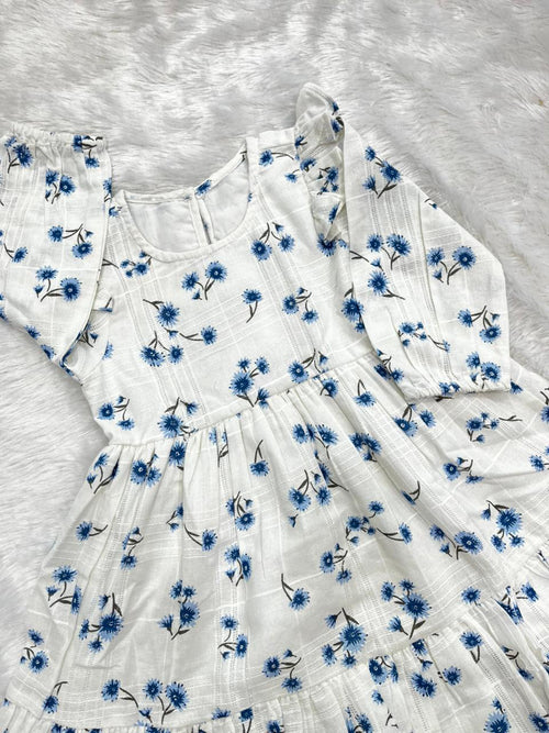 BLUE MEADOW CHARM