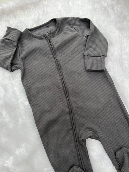BLACK RIBBED ROMPER