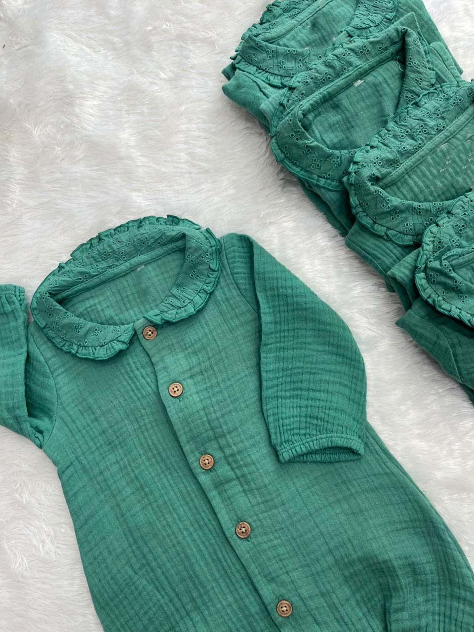 Green Muslin Beauty-1664