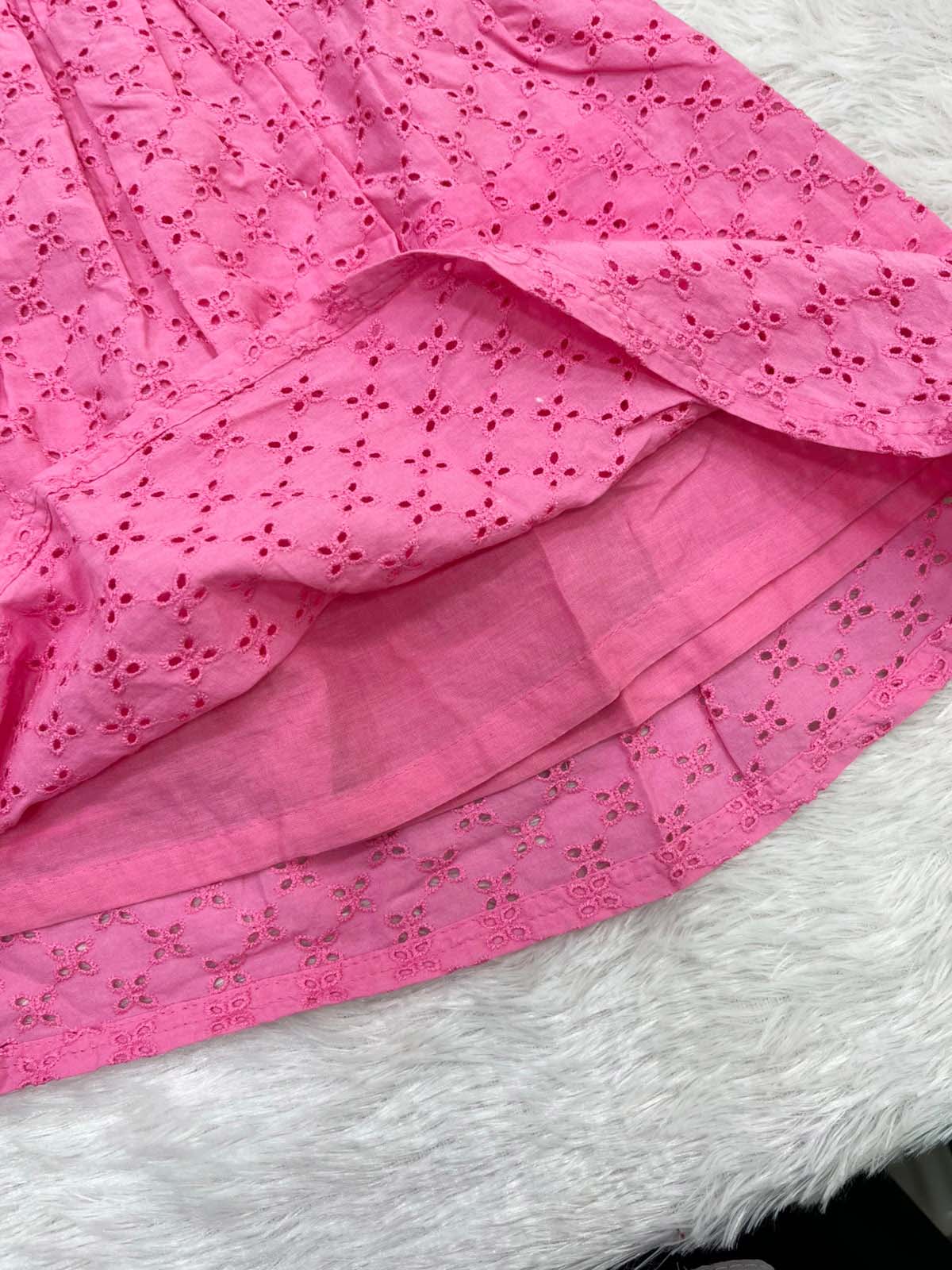 PINKY PINAFORE