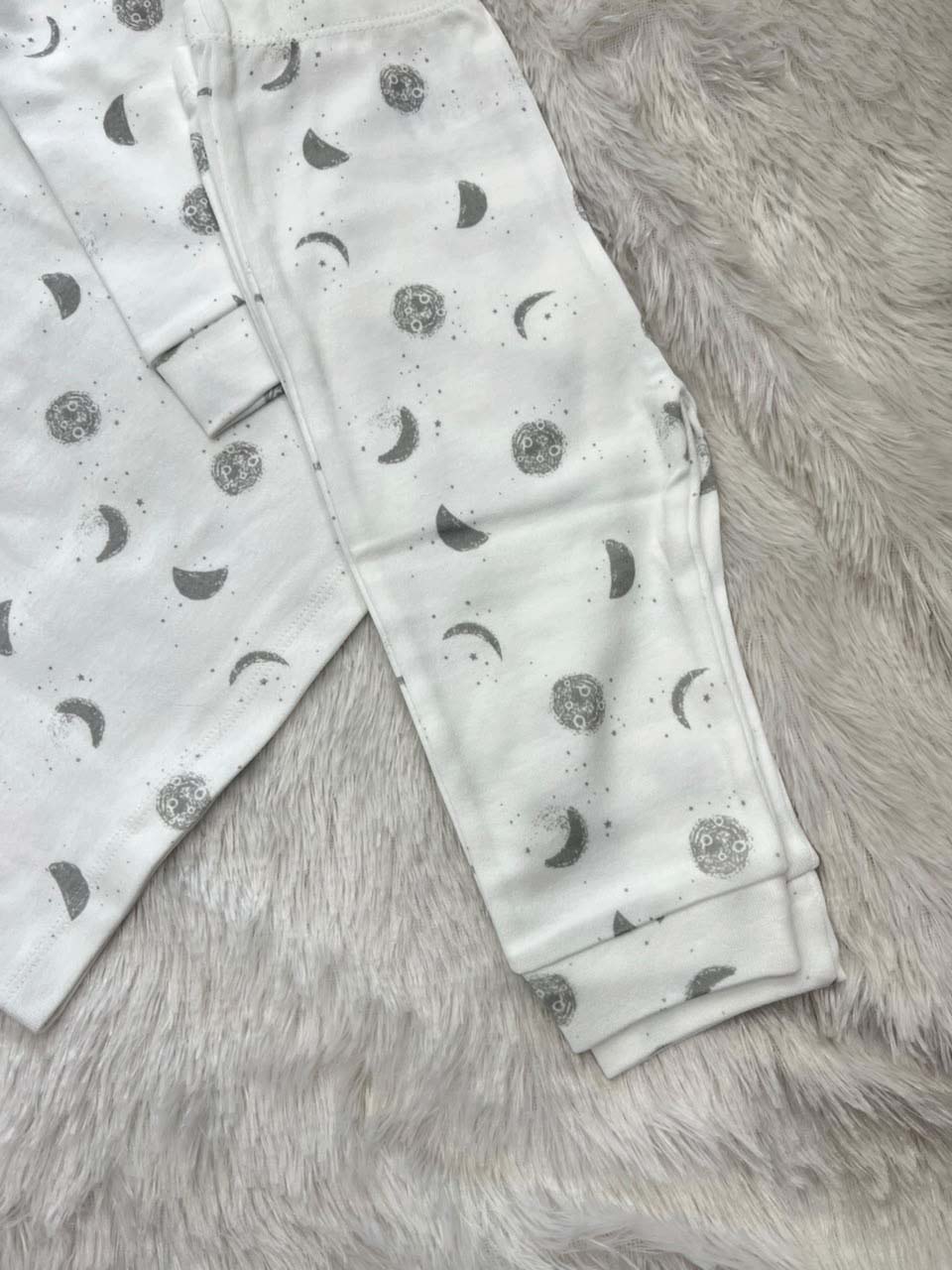 BABY NIGHTSUIT 1822